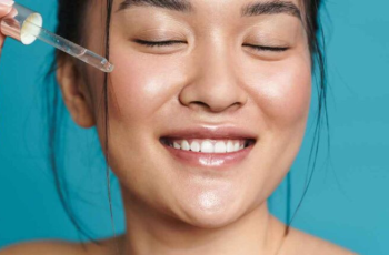 Serum vs Toner: What’s the Difference and Which Do You Need? Serum vs Toner: What’s the Difference and Which Do You Need?