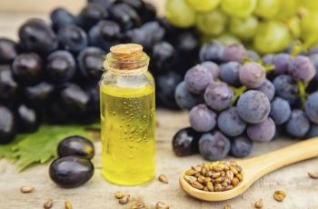 Why Grapeseed Oil Is a Skincare Essential for All Types