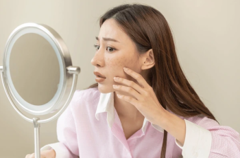 Sensitive Skin Solutions: How to Beat Spring Allergies Naturally Sensitive Skin Solutions: How to Beat Spring Allergies Naturally