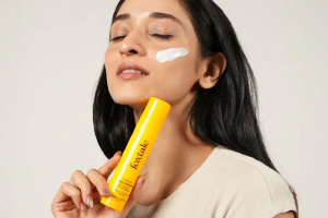 The Detox Mistake Ruining Your Skin Barrier: Why You Need to Switch to Pink Clay Now