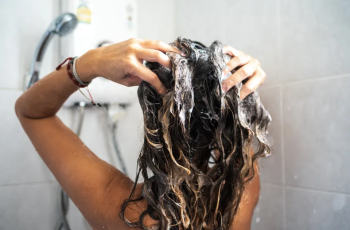 The Hair Washing Mistake Making You Go Bald: 12 Shampoos Experts Actually Use for Thinning Hair