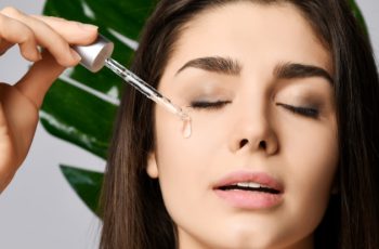 Top-Rated: The 10 Best Non-Stripping Cleansers for Sensitive Skin