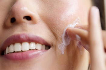 Expert Full Body Skincare Routine: Why Every Inch Deserves Face-Level Care.
